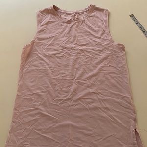 Lululemon tank top

P